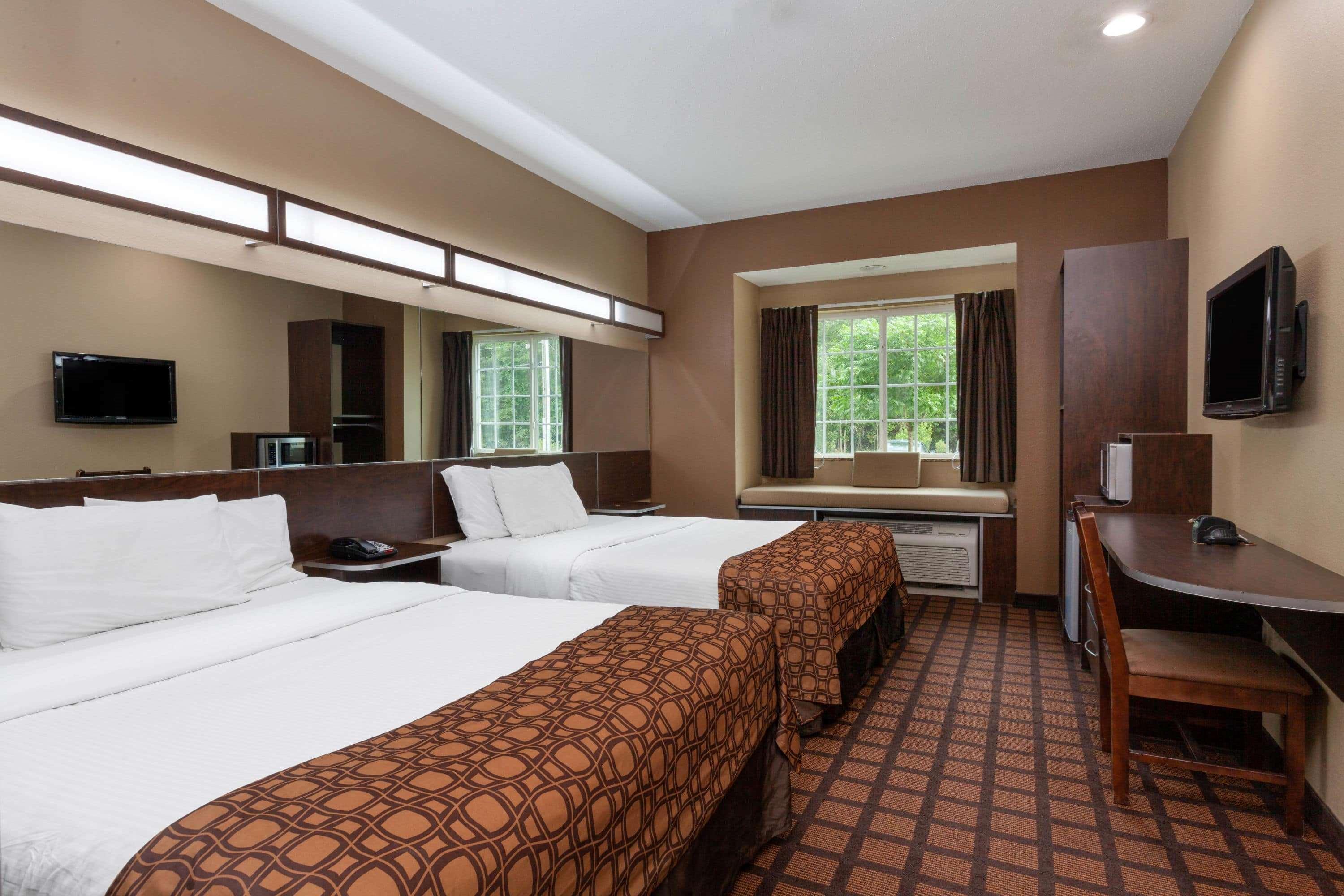 Microtel Inn & Suites By Wyndham Columbia Bagian luar foto