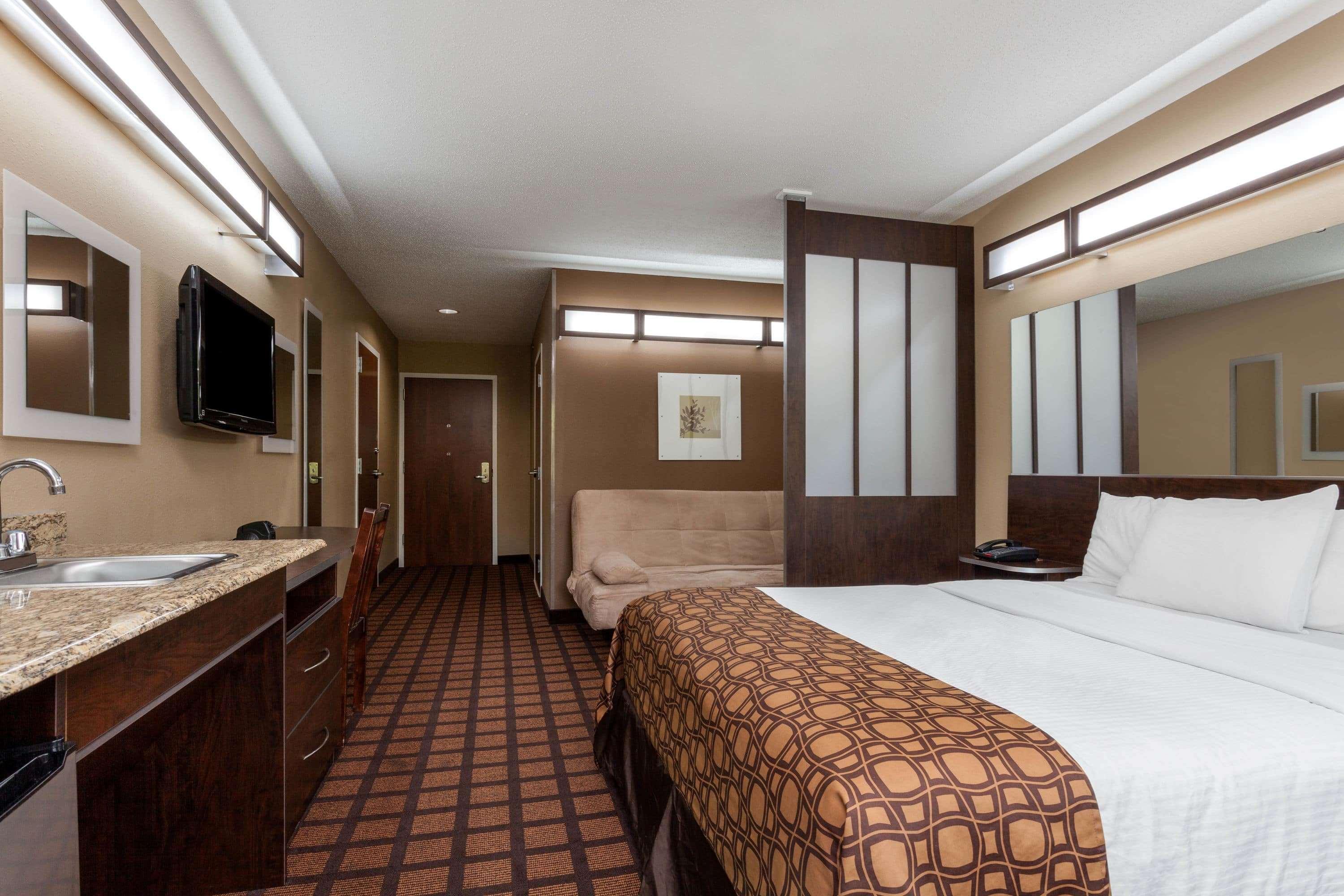 Microtel Inn & Suites By Wyndham Columbia Bagian luar foto
