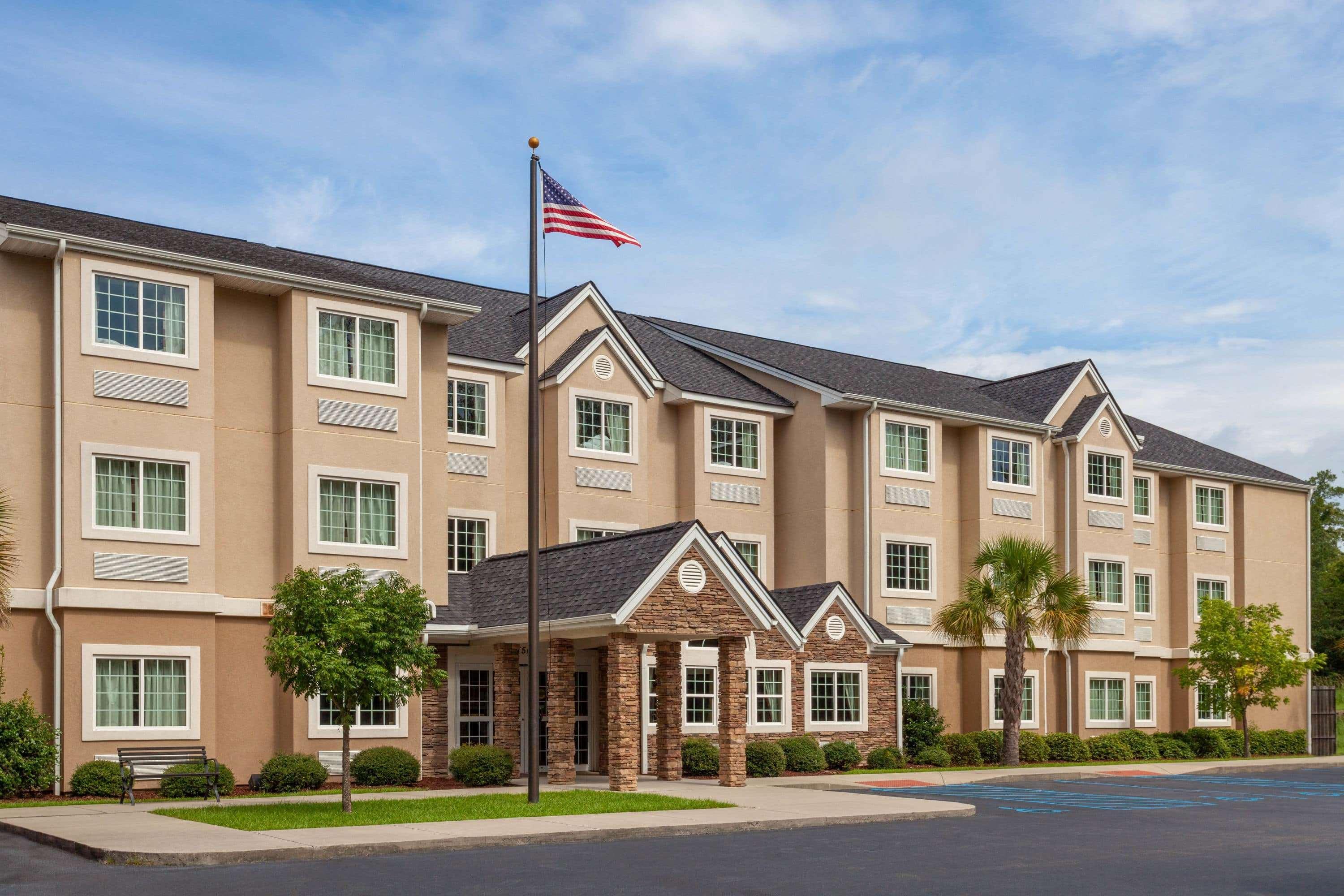 Microtel Inn & Suites By Wyndham Columbia Bagian luar foto